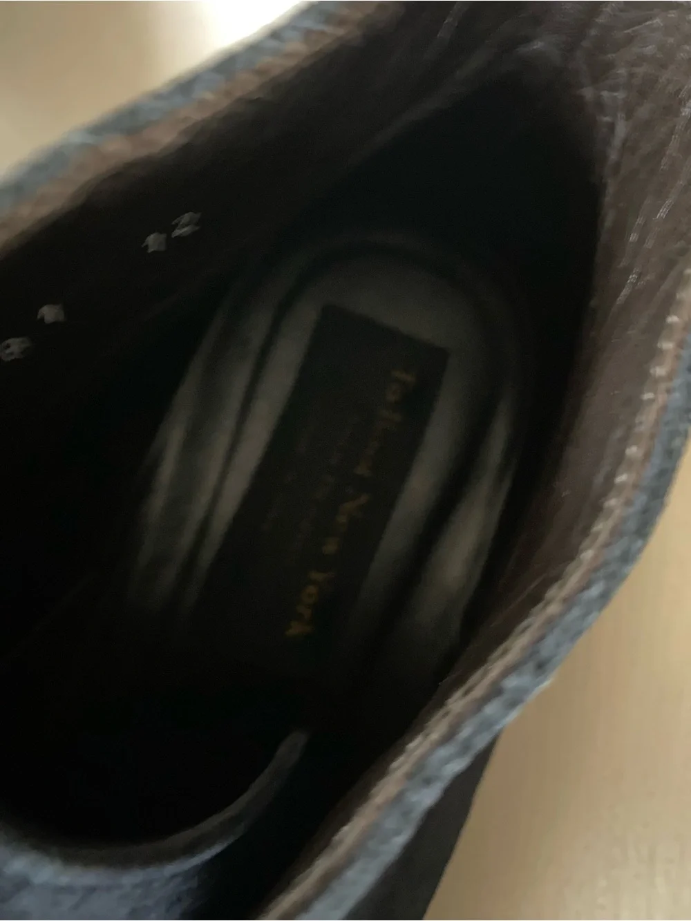 To boot New York boot new